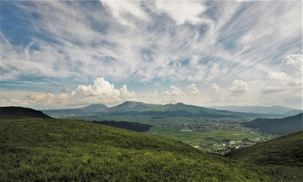 阿蘇ミルクロード 阿蘇五岳