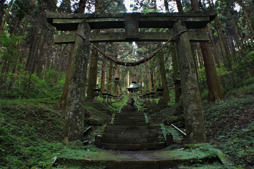 阿蘇郡高森町 上色見熊野座神社